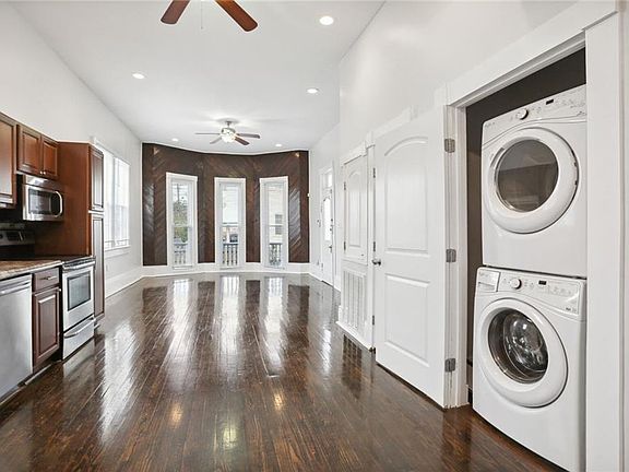 4th image of 2936 Cleveland Ave