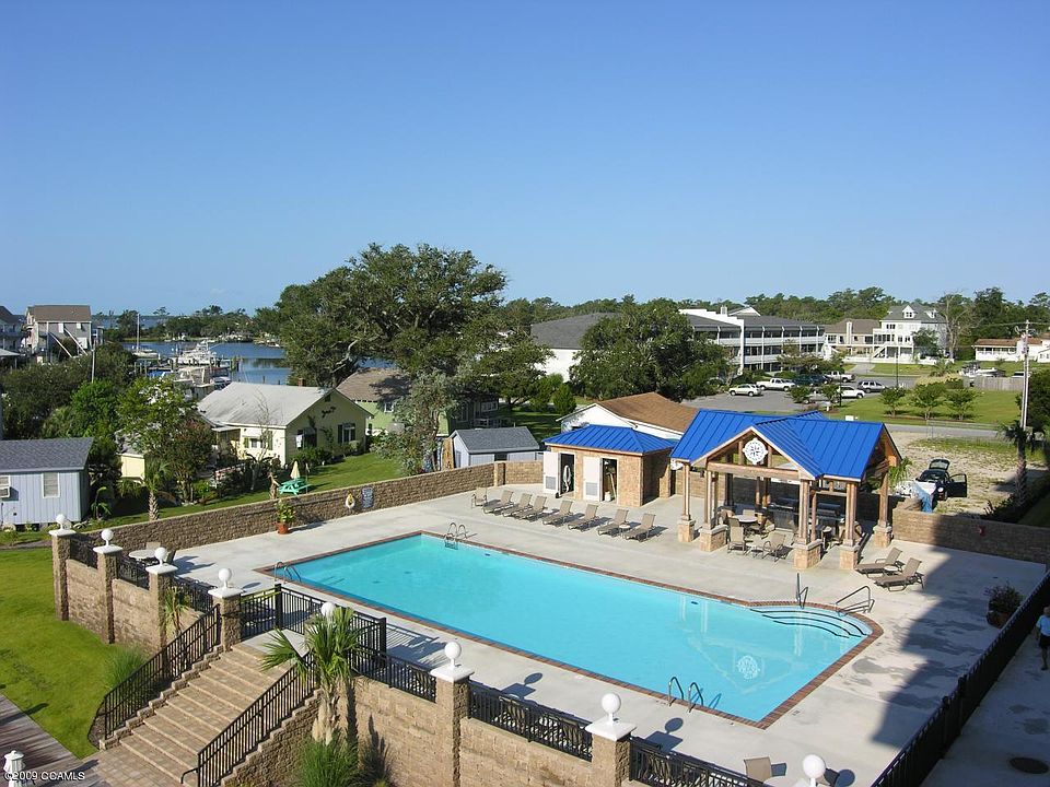 2nd image of 4425 Arendell Street #701 HarborSide Club