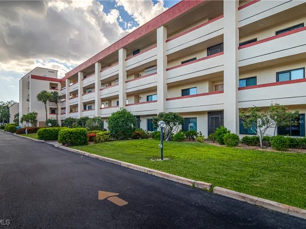 7402 Lake Breeze Dr APT 212, Fort Myers, FL 33907