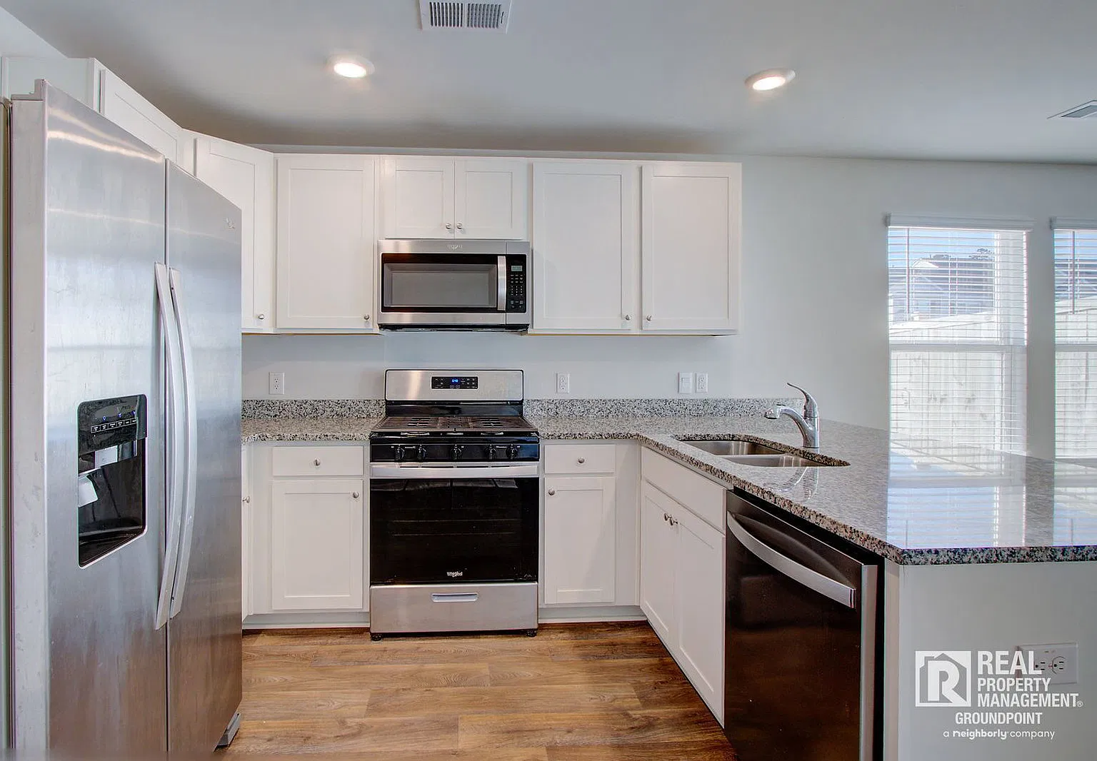 4 bed, 2.5 bath, 1763 sqft, $2,500 — Photo 4