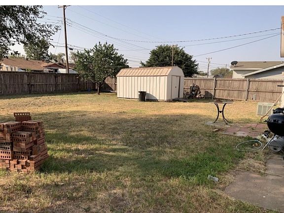 2nd image of 1736 Walker Dr