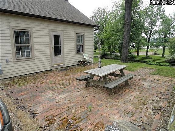 4th image of 237 Willow Wood Dr
