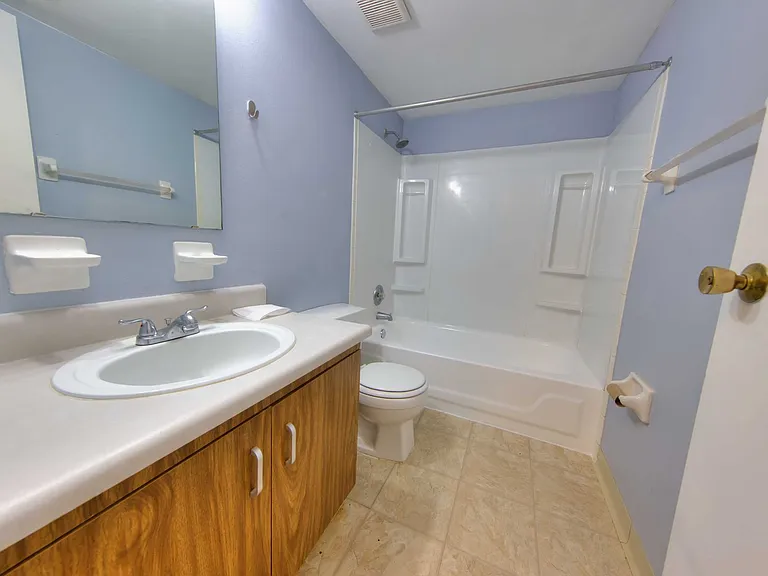 5529 Pershing Ave — Photo 5