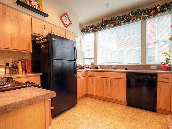 4th image of 5299 Olympic Dr NW Unit A