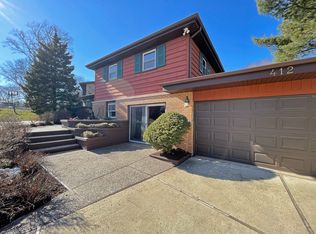 412 Bunning Dr, Downers Grove, IL 60516