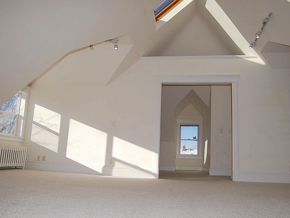 5th image of 2023 Dayton Ave Floor 3