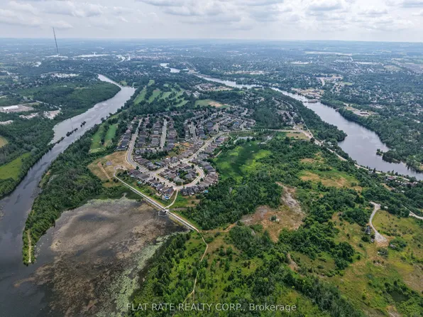 1234 Dafoe Dr, Peterborough, ON K9H 0E5