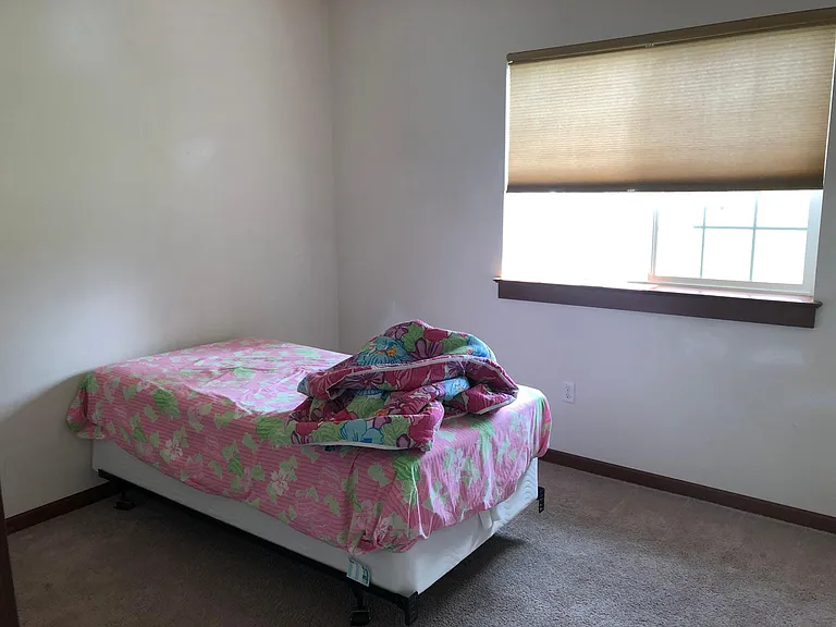 723 Cali Ln SE — Photo 5