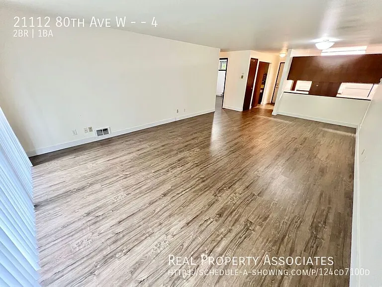 21112 80th Ave W #4 — Photo 3