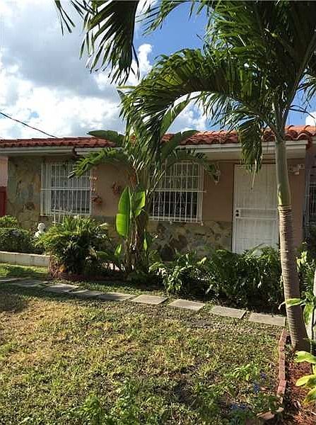 1st image of 7257 NW 2nd Ter
