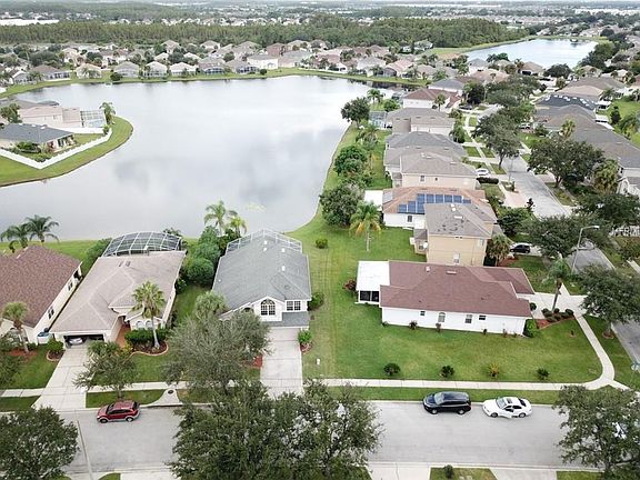 4th image of 1235 Lake Biscayne Way