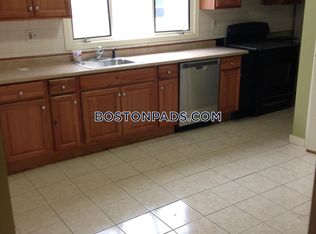 39 Speridakis Ter, Cambridge, MA 02139