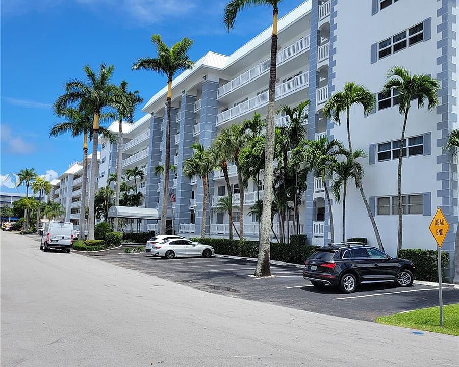 1st image of 3050 NE 47th Ct APT 405