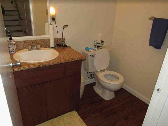 4th image of 1011 Windeler Ave APT B
