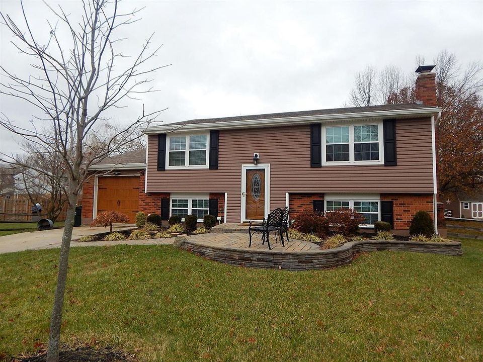 1st image of 678 Redwood Ct