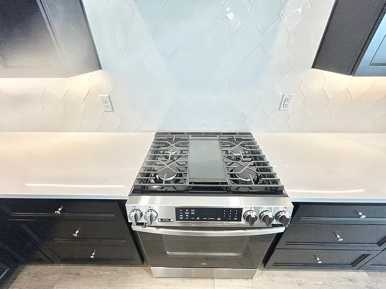 339 Glass Beach Dr — Photo 9