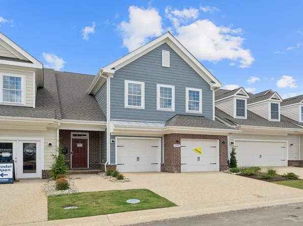 Lafayette Plan, Country Club Villas