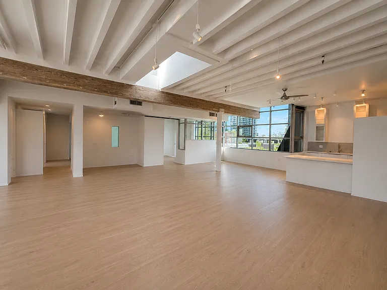 434 W Cedar St #4 — Photo 12