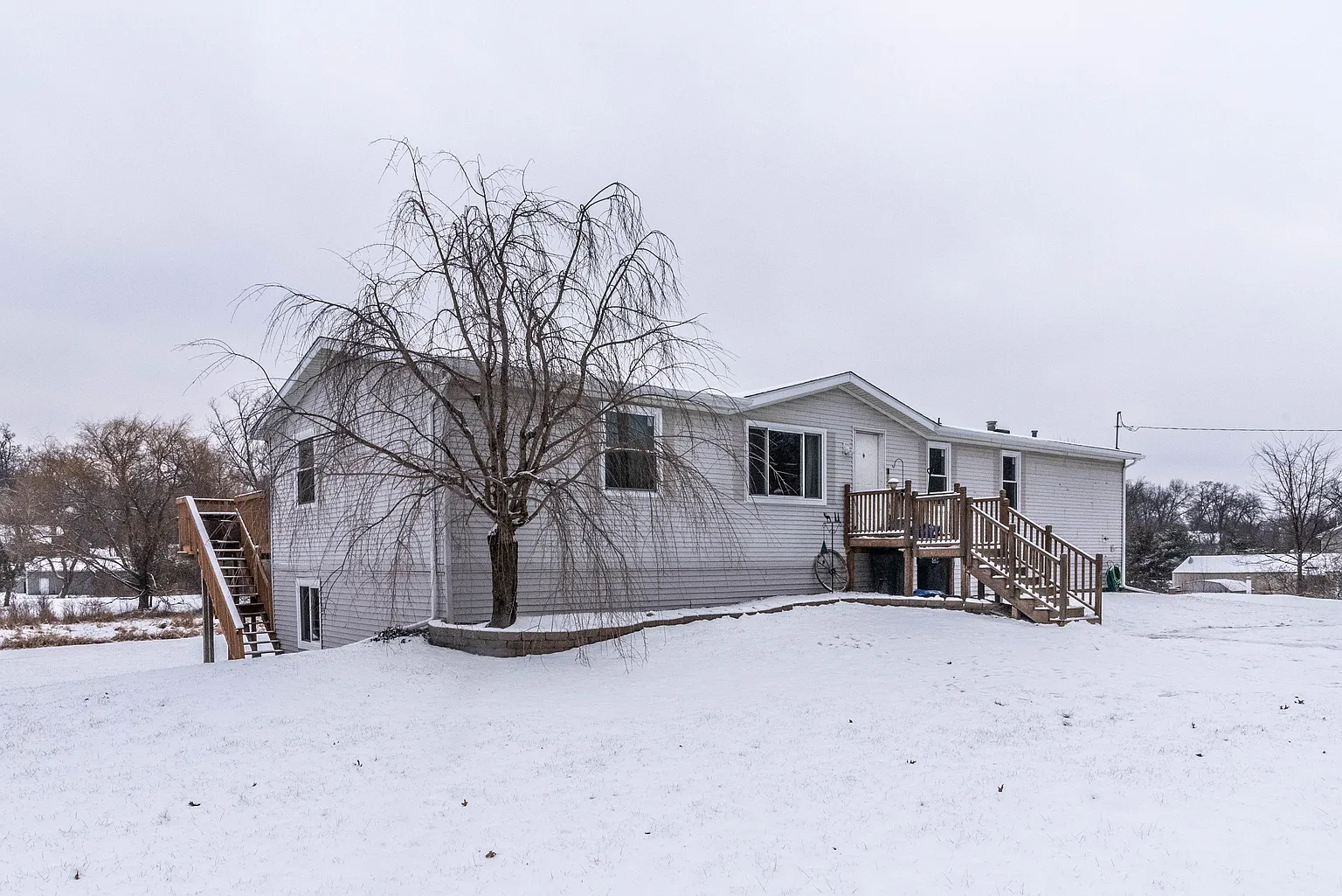 2525 Crooked Lake Rd photo 1