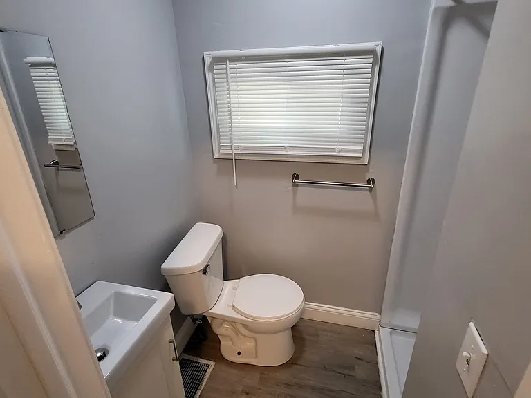 1038 N Tuxedo St #A — Photo 13