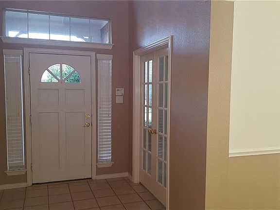 4th image of 2400 Spillway Cir