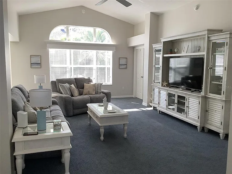 890 Haynesville Way — Photo 2