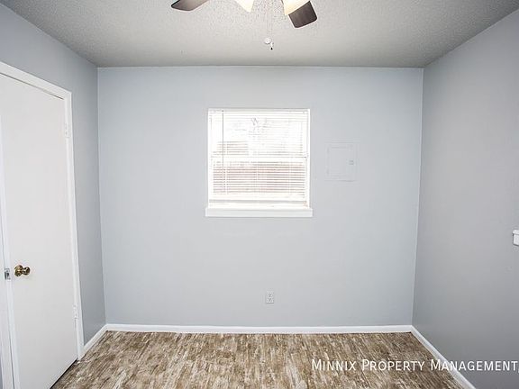 3rd image of 3104 Avenue N