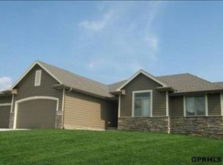 5913 N 154th Ave, Omaha, NE 68116