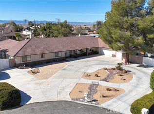 20335 Nyack Ct, Apple Valley, CA 92308