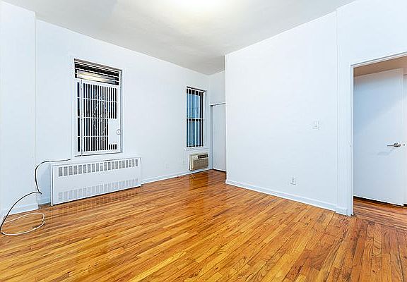 3rd image of 439 E 84th St APT 2B