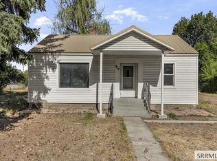 957 S Shilling Ave, Blackfoot, ID 83221