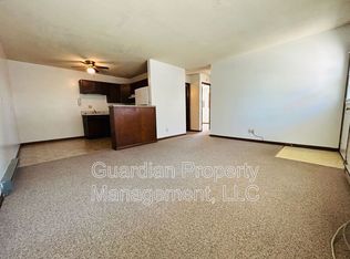 1135 N College Dr #A1, Maryville, MO 64468