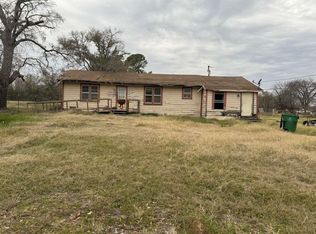 801 Clark St, Fairfield, TX 75840