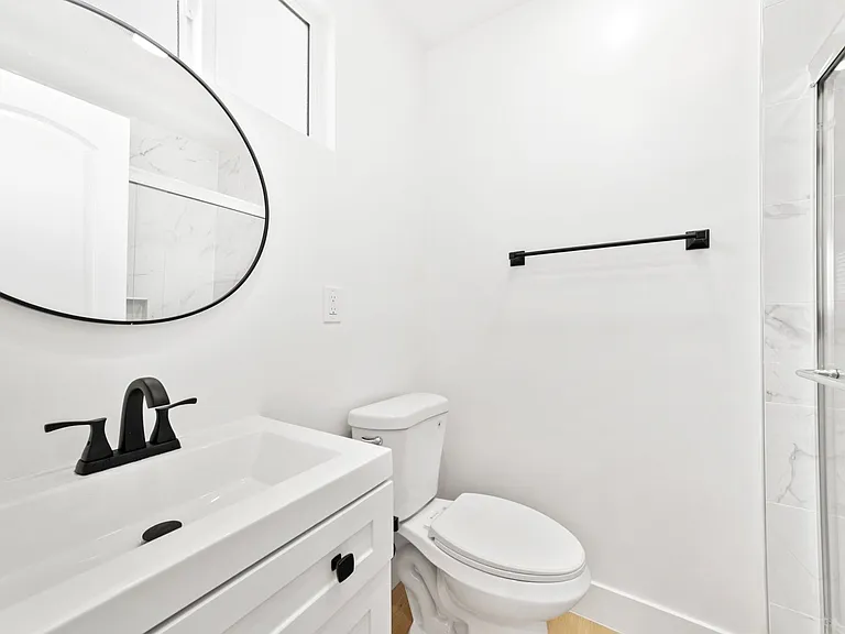 4021 Stevely Ave — Photo 46