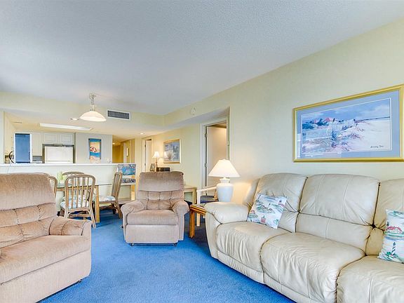 4th image of 205 74th Ave. N #610