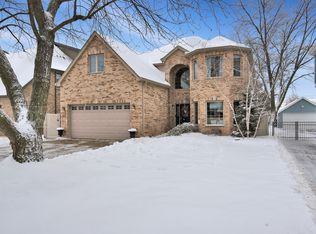 657 N West Ave, Elmhurst, IL 60126