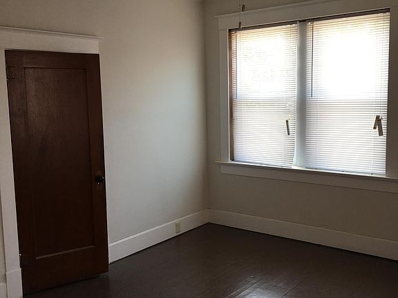 4th image of 102 N Henderson St