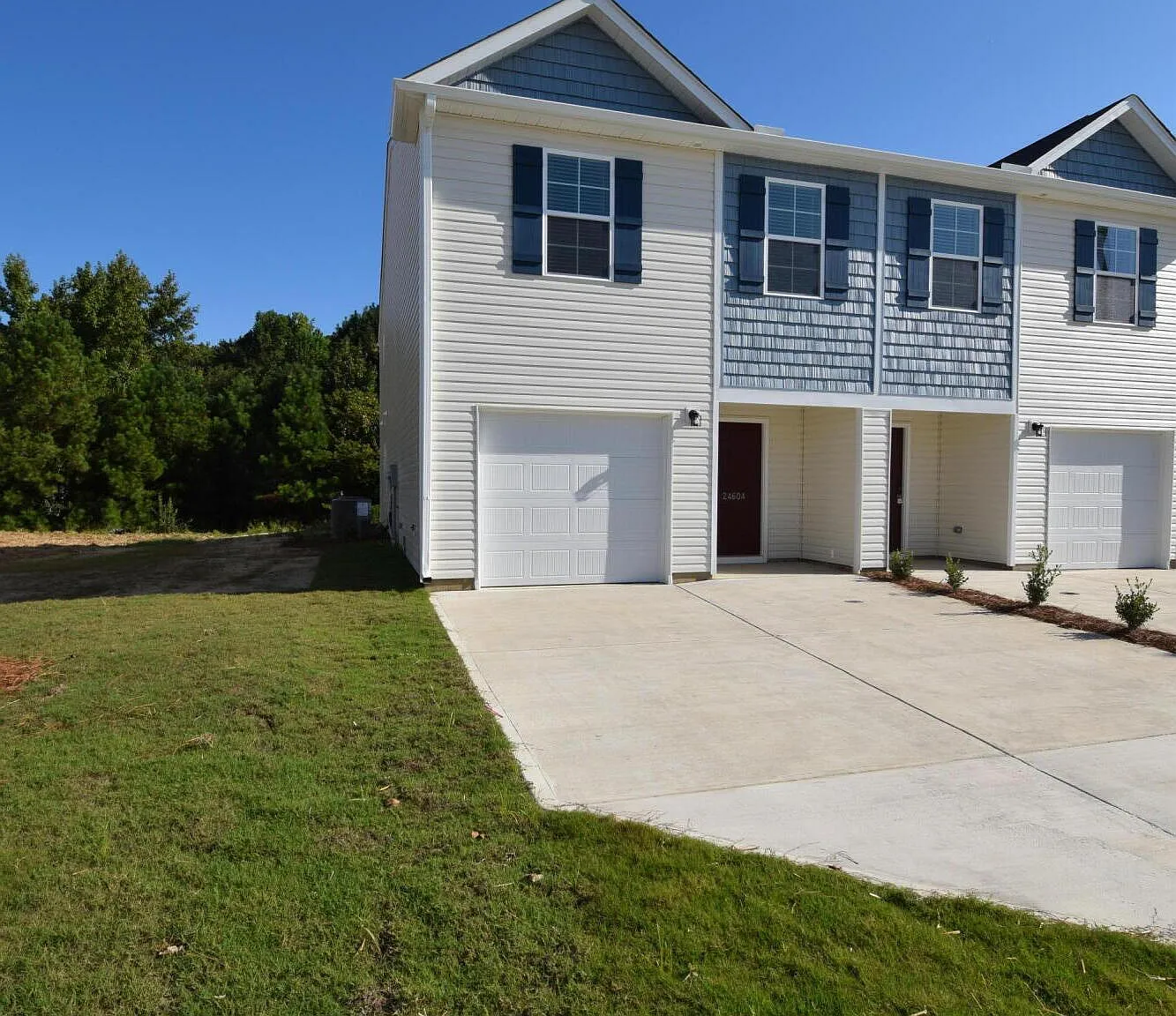 2460 Brookville Dr — Photo 3