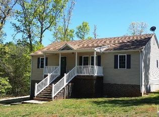 810 Oakville Rd, Appomattox, VA 24522