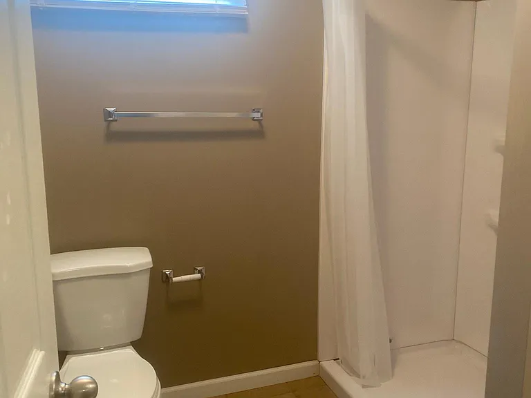 508 Oregon Trl — Photo 6