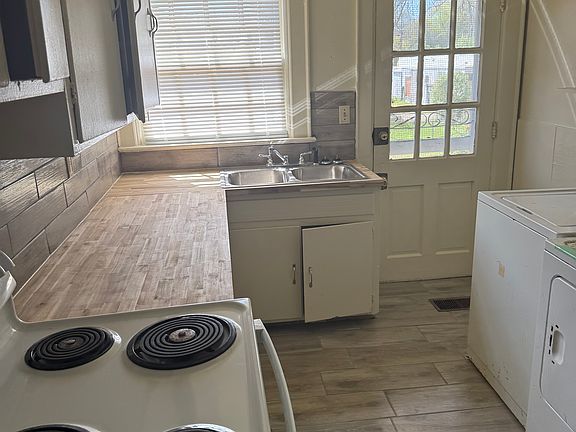 5th image of 2512 Palmetto St