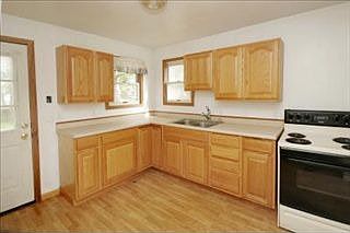4th image of 602 Wellington Ave