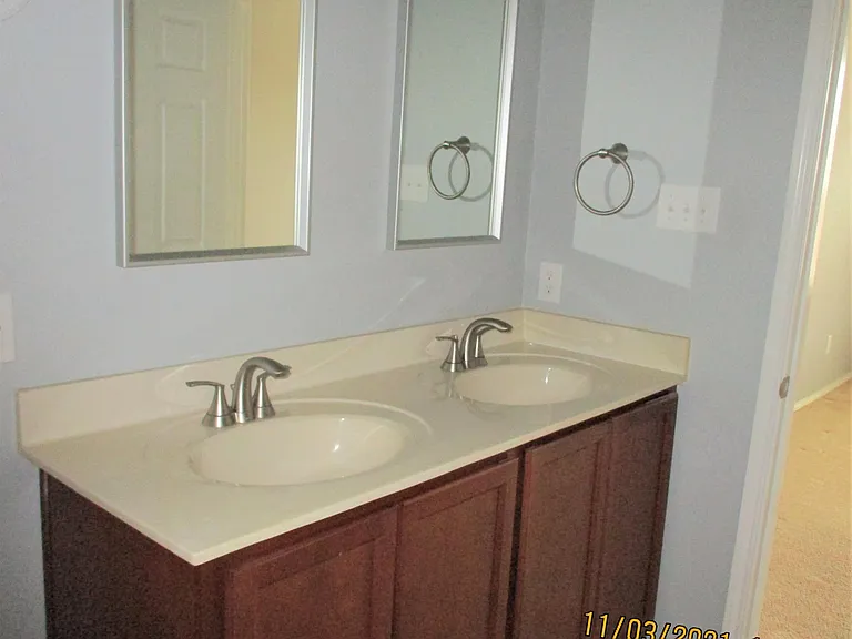 2424 Gelbray Pl — Photo 12