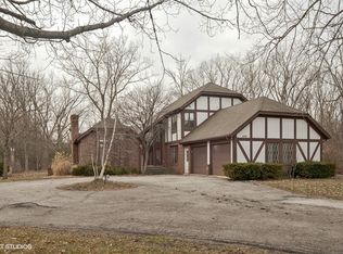 444 Wagner Rd, Northfield, IL 60093