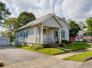 14 Howard Ave, Peabody, MA 01960