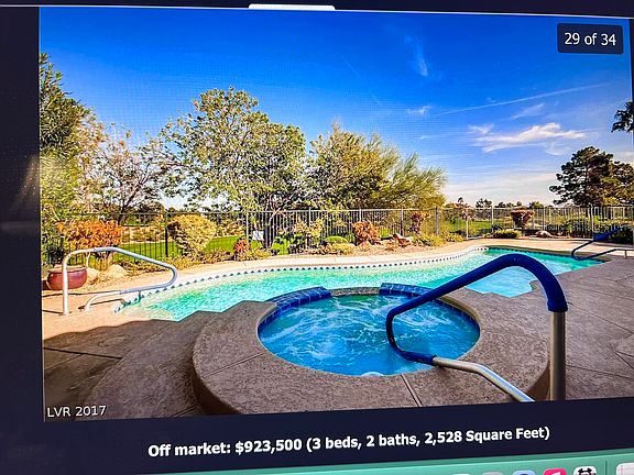 3rd image of 1908 Bay Hill Dr