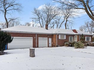 3207 Bruce Ave, Windsor, ON N9E 1W6