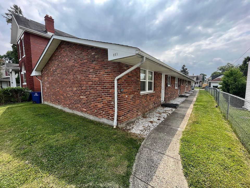 1st image of 851 S 17th St #C