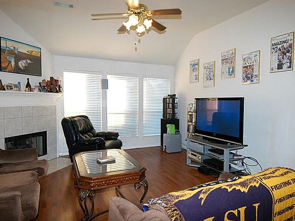 3rd image of 11004 Dogwood Ct
