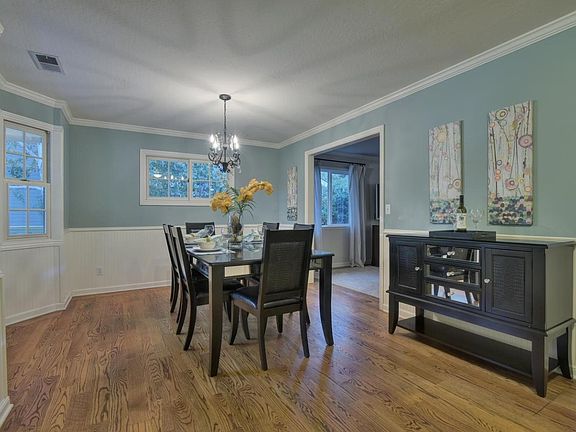 3rd image of 1238 Settle Ave